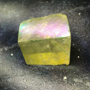 Sunshine Aura Optical Calcite Cube